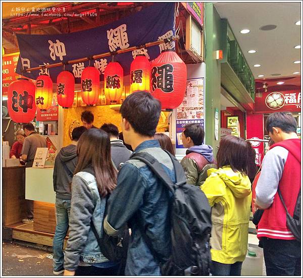 台北市政府站-樂天皇朝-夢幻繽紛的八色小籠包VS令人垂涎的竹炭流沙包 @靜兒貪吃遊玩愛分享