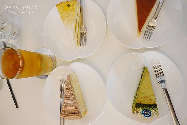 ★食★台南→【深藍咖啡館】傳說中千層蛋糕界的LV❤人氣美味的高檔甜點 @靜兒貪吃遊玩愛分享